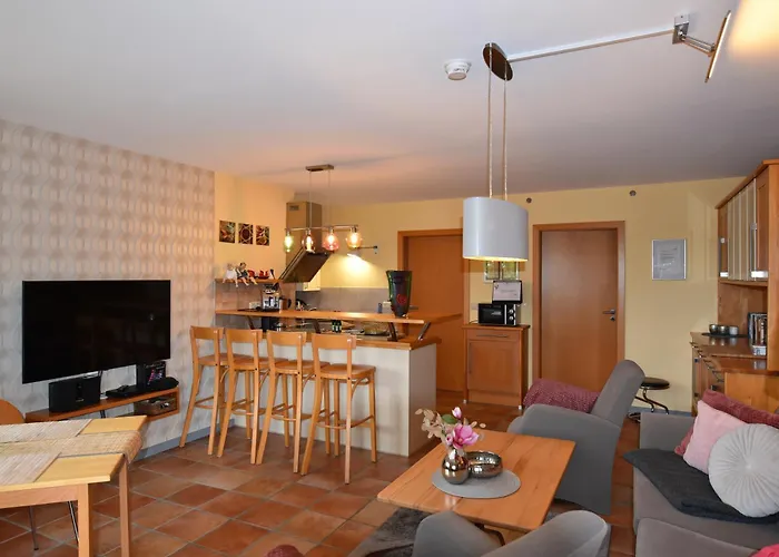 Sternhaus Nr.1 * Waren (Müritz)